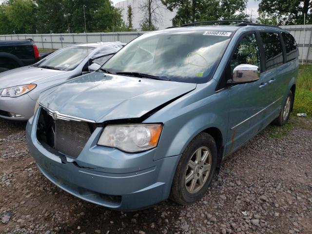 Photo 2 from auction – 2010 CHRYSLER TOWN & COU with VIN 2A4RR8DX1AR361497