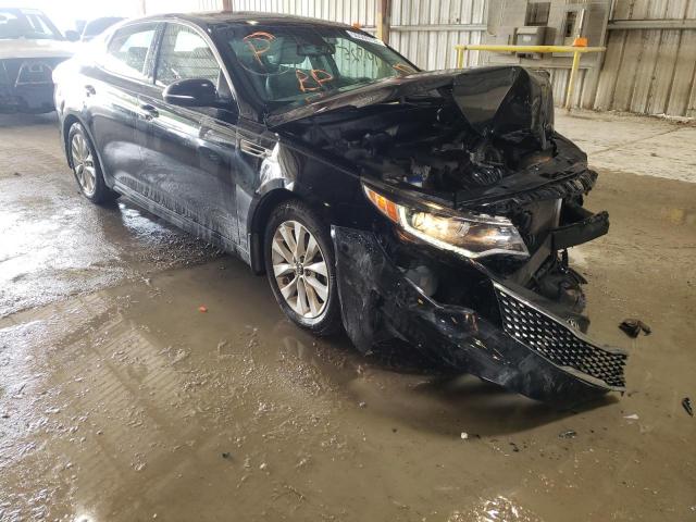 KIA OPTIMA EX 2018 with VIN 5XXGU4L33JG192319 - Photo from auction