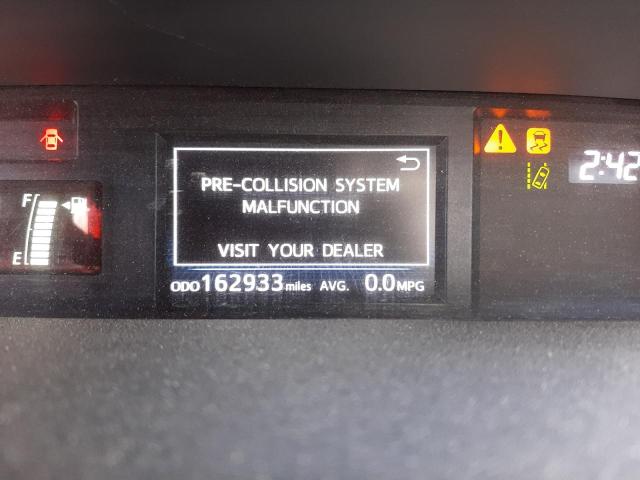 Photo 8 from auction – 2017 TOYOTA PRIUS V with VIN JTDZN3EU4HJ063128