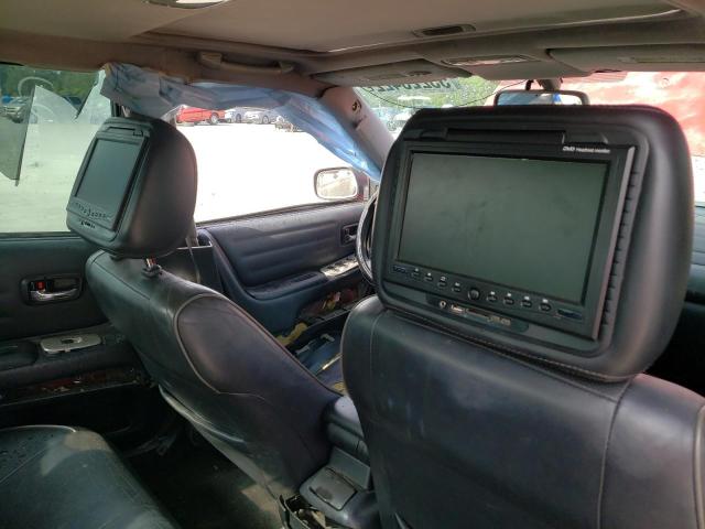 Photo 10 from auction – 2004 LEXUS IS 300 with VIN JTHBD192840084676