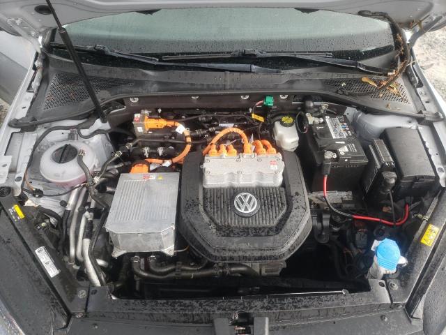 Photo 7 from auction – 2015 VOLKSWAGEN E-GOLF SEL with VIN WVWPP7AU4FW911930