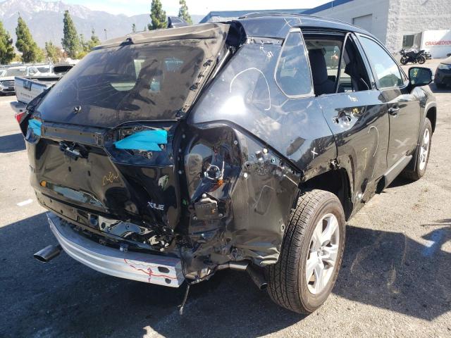 Photo 4 from auction – 2021 TOYOTA RAV4 XLE with VIN 2T3W1RFV8MC108299