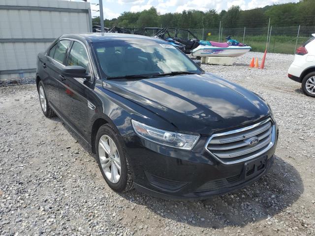 FORD TAURUS SE 2016 with VIN 1FAHP2D82GG133151 - Photo from auction