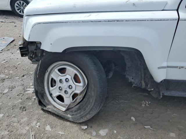 Photo 9 from auction – 2016 JEEP PATRIOT SP with VIN 1C4NJPBB0GD532927