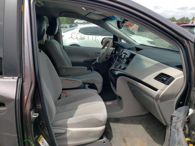 Photo 5 from auction – 2011 TOYOTA SIENNA LE with VIN 5TDKK3DC6BS089789
