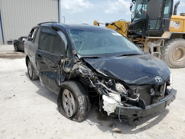 TOYOTA SIENNA LE 2015 with VIN 5TDKK3DC2FS558284 - Photo from auction