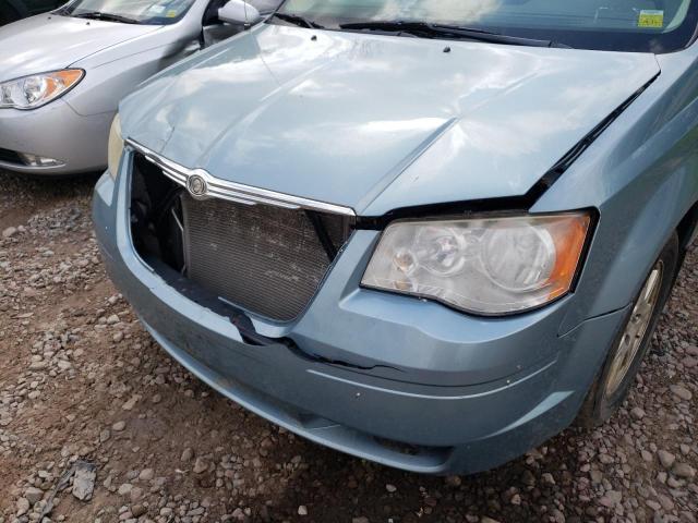 Photo 9 from auction – 2010 CHRYSLER TOWN & COU with VIN 2A4RR8DX1AR361497