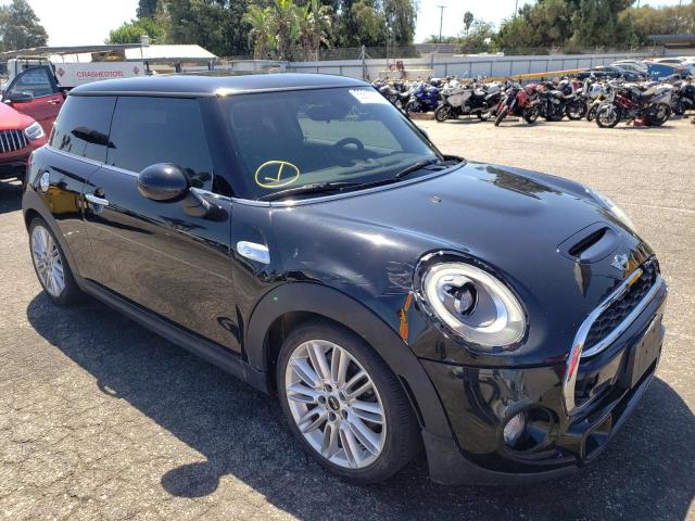 MINI COOPER S 2017 with VIN WMWXP7C52H3B93885 - Photo from auction