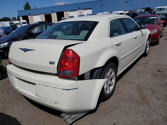 Photo 4 from auction – 2005 CHRYSLER 300 TOURIN with VIN 2C3JA53G05H685213
