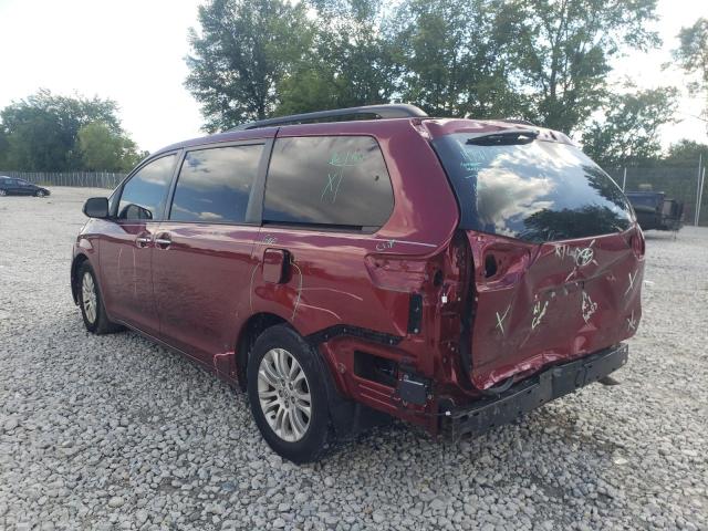 Photo 3 from auction – 2016 TOYOTA SIENNA XLE with VIN 5TDYK3DC0GS717489