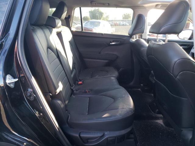 Photo 6 from auction – 2022 TOYOTA HIGHLANDER with VIN 5TDHZRBH0NS182318