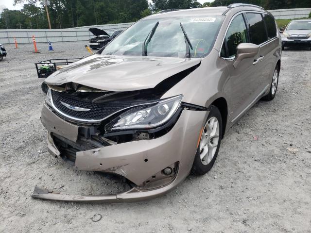Photo 2 from auction – 2018 CHRYSLER PACIFICA T with VIN 2C4RC1BG1JR166842