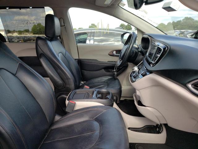 Photo 5 from auction – 2019 CHRYSLER PACIFICA T with VIN 2C4RC1BG4KR582935