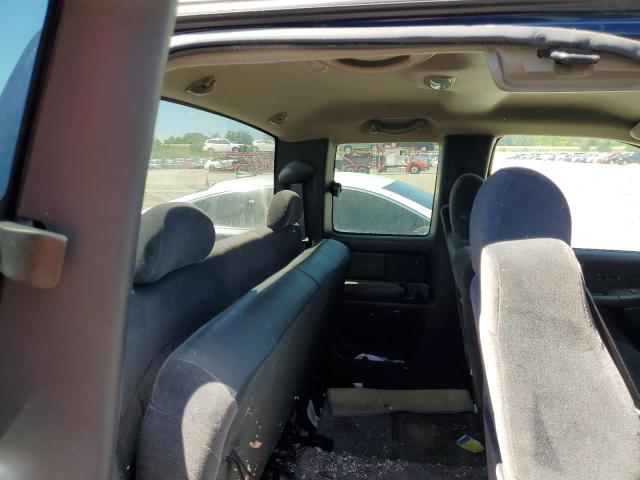 Photo 6 from auction – 2000 CHEVROLET SILVERADO with VIN 1GCEK19V1YE125107
