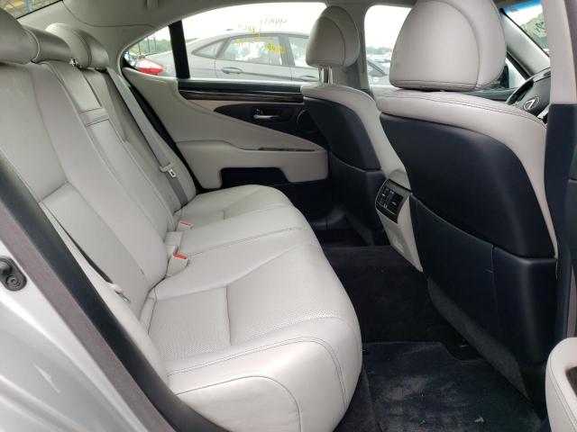 Photo 6 from auction – 2017 LEXUS LS 460 with VIN JTHCL5EF5H5028744