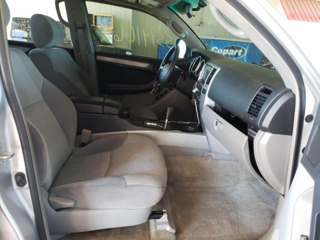 Photo 5 from auction – 2004 TOYOTA 4RUNNER SR with VIN JTEBU14R648019196