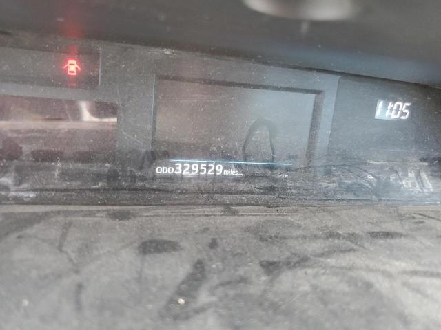 Photo 8 from auction – 2016 TOYOTA PRIUS V with VIN JTDZN3EU5GJ045770