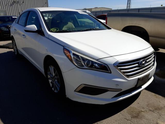 HYUNDAI SONATA SE 2017 with VIN 5NPE24AF1HH559601 - Photo from auction