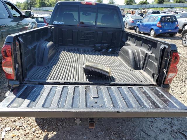 Photo 6 from auction – 2005 CHEVROLET SILVERADO with VIN 1GCEK14VX5Z315404