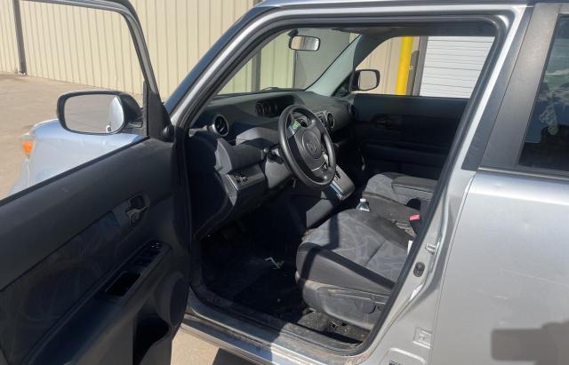 Photo 9 from auction – 2011 TOYOTA SCION XB with VIN JTLZE4FEXB1136060