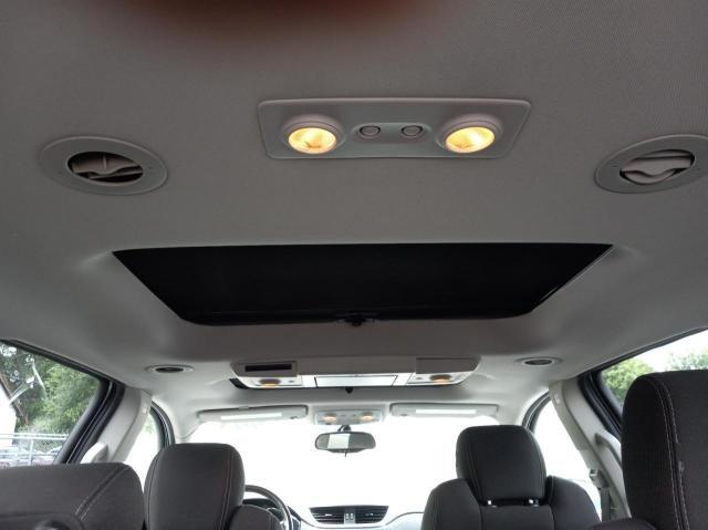 Photo 9 from auction – 2015 CHEVROLET TRAVERSE L with VIN 1GNKVGKD5FJ203897