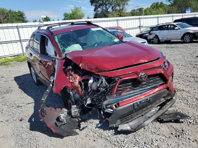 TOYOTA RAV4 XLE 2021 with VIN JTMP1RFV6MD071687 - Photo from auction