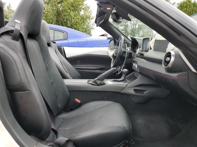 Photo 5 from auction – 2016 MAZDA MX-5 MIATA with VIN JM1NDAD70G0102707