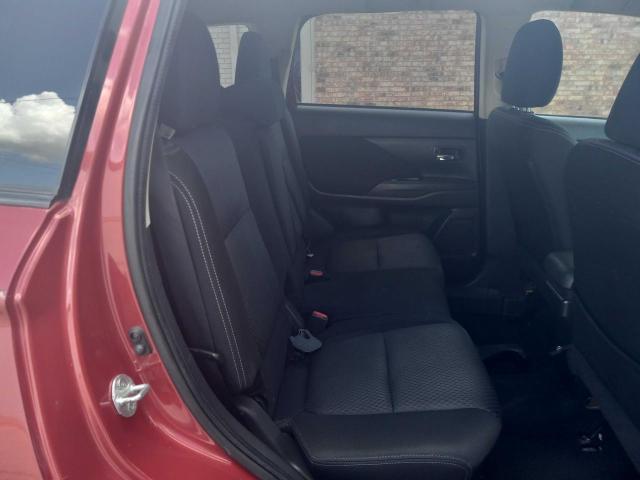 Photo 6 from auction – 2016 MITSUBISHI OUTLANDER with VIN JA4AD3A3XGZ008559