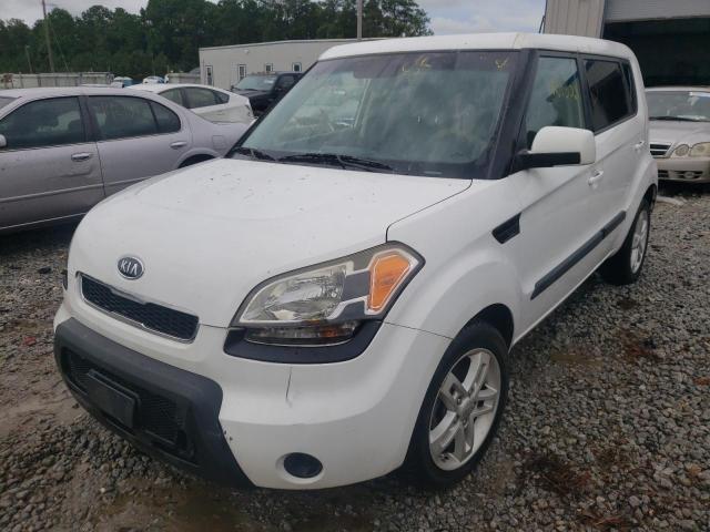 Photo 2 from auction – 2011 KIA SOUL + with VIN KNDJT2A21B7710316