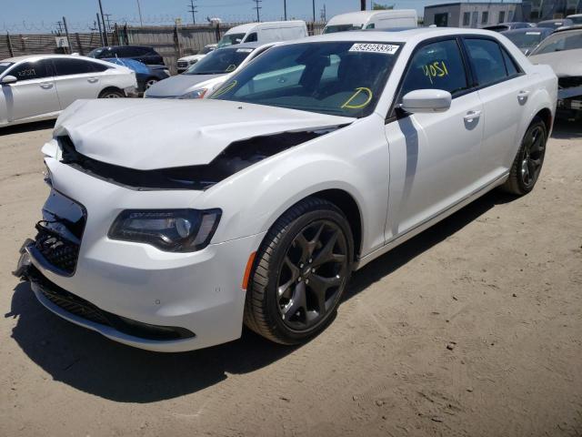 Photo 2 from auction – 2022 CHRYSLER 300 S with VIN 2C3CCABG8NH174202