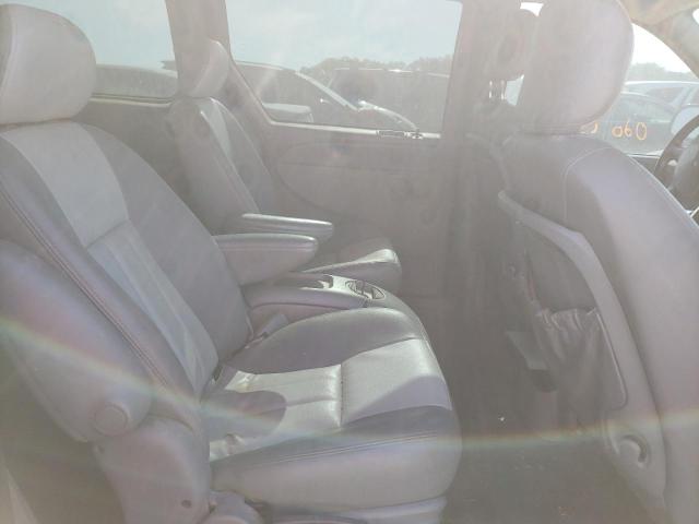 Photo 6 from auction – 2004 CHRYSLER TOWN & COU with VIN 2C4GP54L14R544563