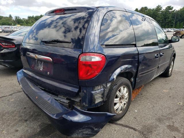 Photo 4 from auction – 2006 CHRYSLER TOWN & COU with VIN 1A4GP45R56B671406