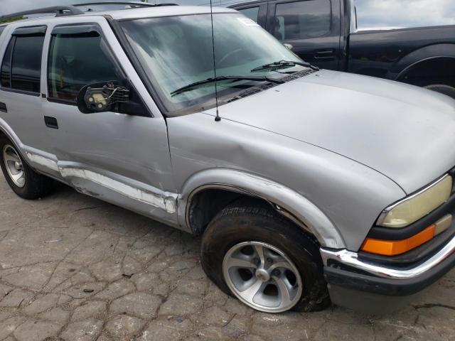 Photo 9 from auction – 2001 CHEVROLET BLAZER with VIN 1GNCS13W112133750
