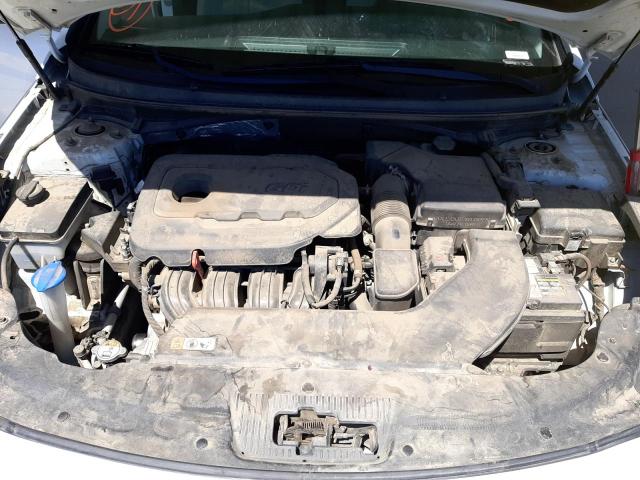 Photo 7 from auction – 2017 HYUNDAI SONATA SE with VIN 5NPE24AF1HH595594