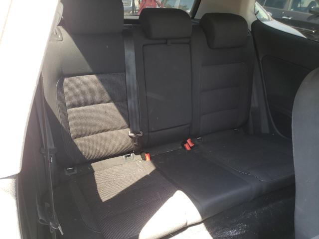 Photo 6 from auction – 2010 VOLKSWAGEN GOLF with VIN WVWBB7AJ8AW255951