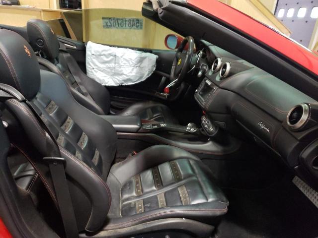 Photo 5 from auction – 2013 FERRARI CALIFORNIA with VIN ZFF65TJA3D0194132
