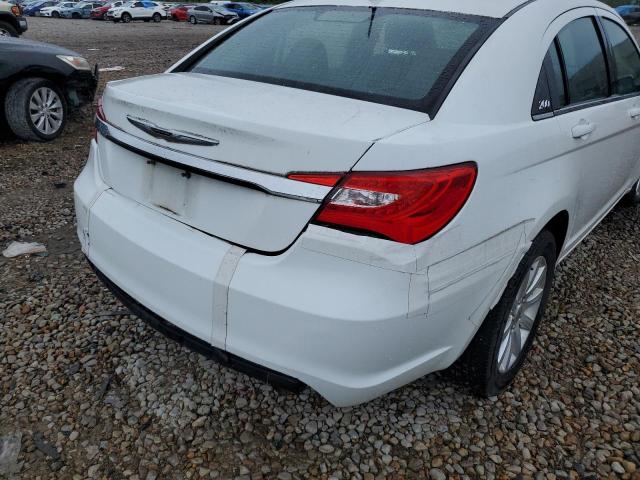 Photo 9 from auction – 2012 CHRYSLER 200 TOURIN with VIN 1C3CCBBB6CN134182