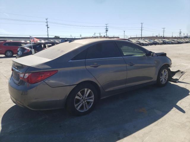 Photo 4 from auction – 2013 HYUNDAI SONATA GLS with VIN 5NPEB4AC8DH625318
