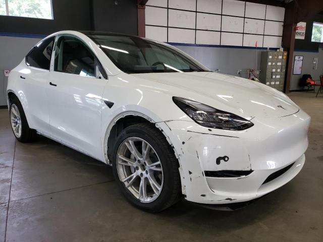 TESLA MODEL Y 2022 with VIN 7SAYGDEE8NF371607 - Photo from auction
