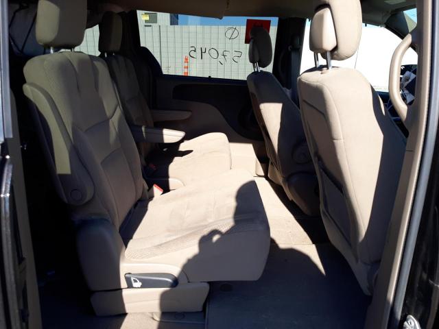 Photo 6 from auction – 2014 CHRYSLER TOWN & COU with VIN 2C4RC1BG8ER346776