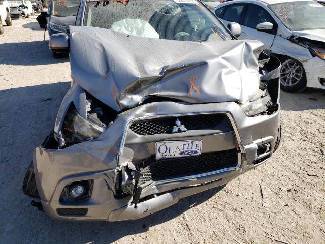 Photo 9 from auction – 2011 MITSUBISHI OUTLANDER with VIN JA4AR4AU1BZ011326