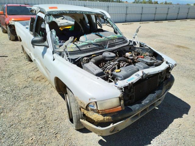 DODGE DAKOTA 2000 with VIN 1B7GL22X6YS675959 - Photo from auction