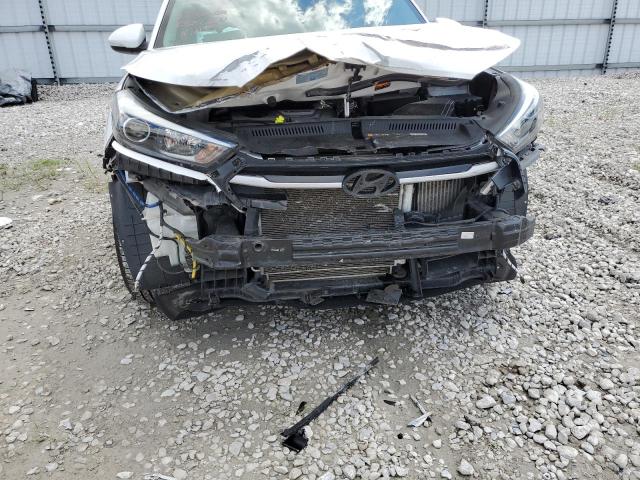 Photo 9 from auction – 2017 HYUNDAI TUCSON LIM with VIN KM8J33A25HU308214