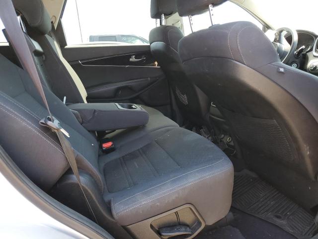Photo 6 from auction – 2018 KIA SORENTO LX with VIN 5XYPGDA35JG377624