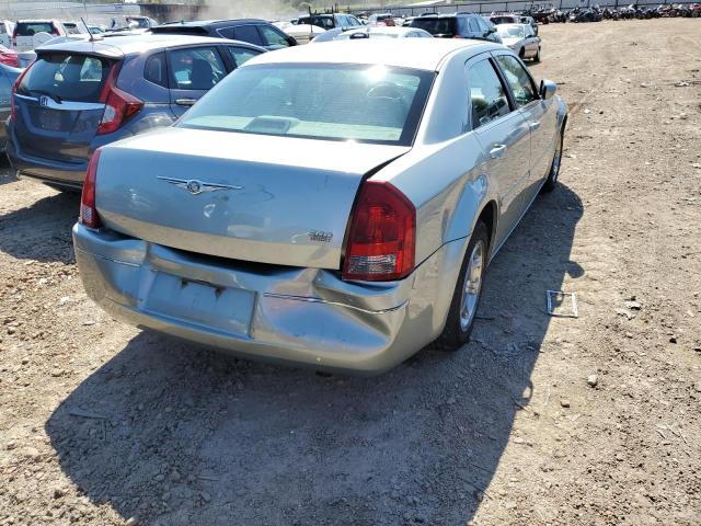 Photo 4 from auction – 2005 CHRYSLER 300 TOURIN with VIN 2C3JA53G15H186727