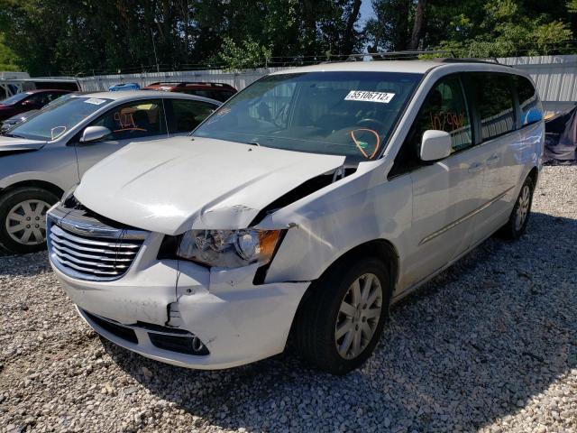 Photo 2 from auction – 2015 CHRYSLER TOWN & COU with VIN 2C4RC1BG9FR730759