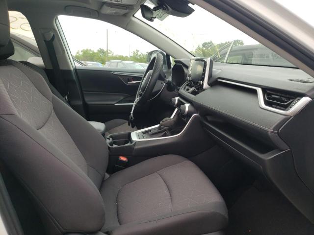 Photo 5 from auction – 2019 TOYOTA RAV4 XLE with VIN 2T3P1RFV2KC022309