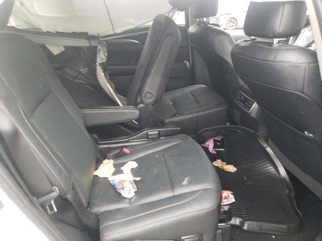 Photo 6 from auction – 2019 TOYOTA HIGHLANDER with VIN 5TDDZRFH7KS964409