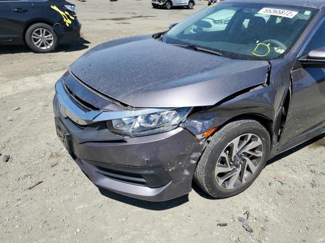 Photo 9 from auction – 2018 HONDA CIVIC EX with VIN 2HGFC2F71JH563882