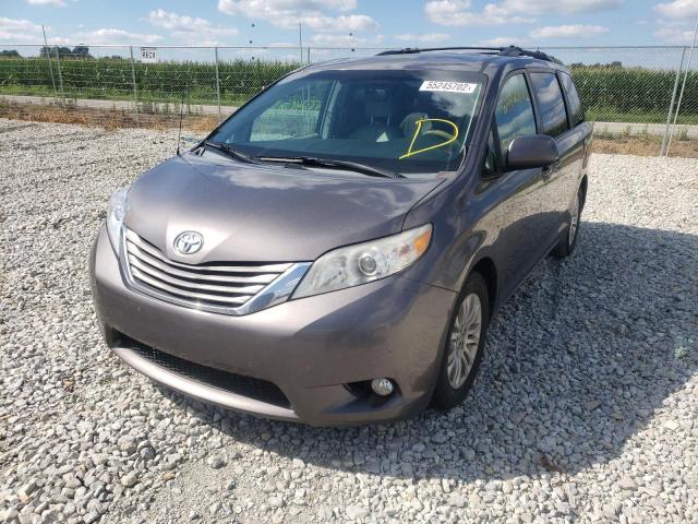 Photo 2 from auction – 2012 TOYOTA SIENNA XLE with VIN 5TDYK3DC8CS179229